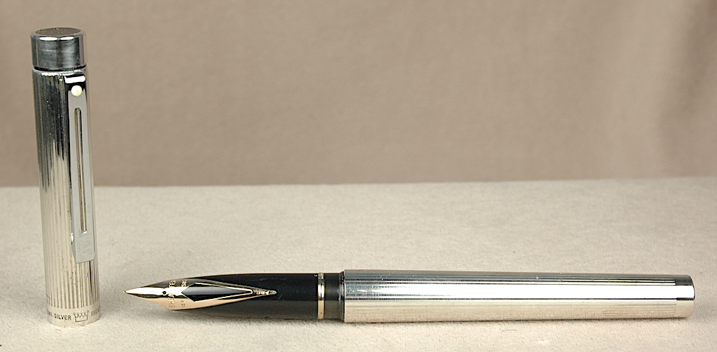 Vintage Pens: 5425: Sheaffer: Targa